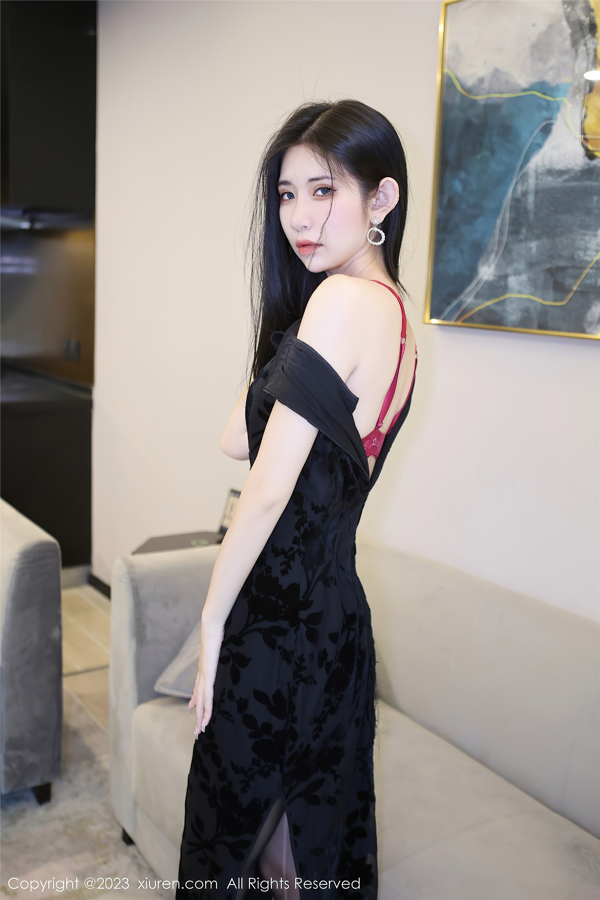 XiuRen秀人网  2023.04.17 NO.6583 依娜Yina